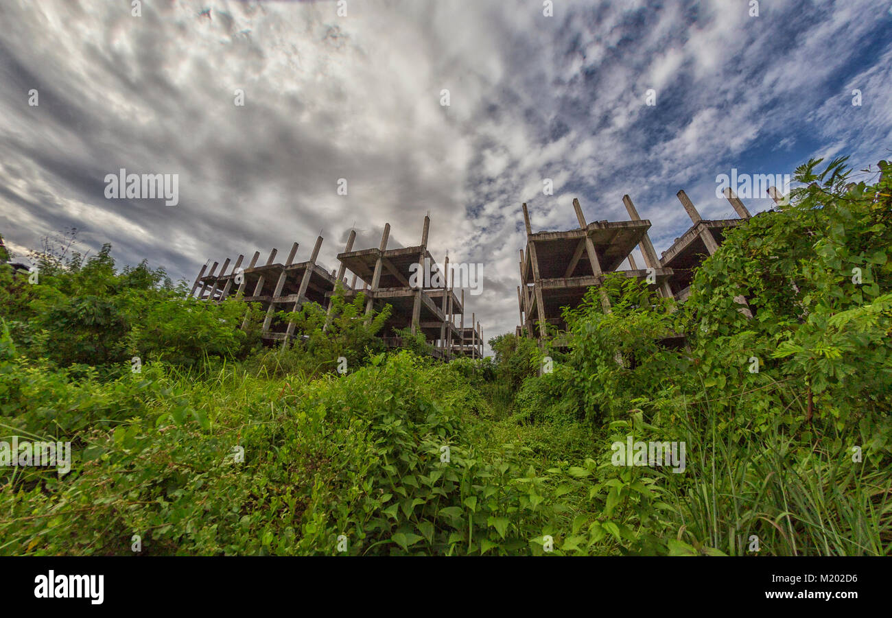 Girato in un appartamento abbandonato sito in Thailandia, Sud-est asiatico Foto Stock