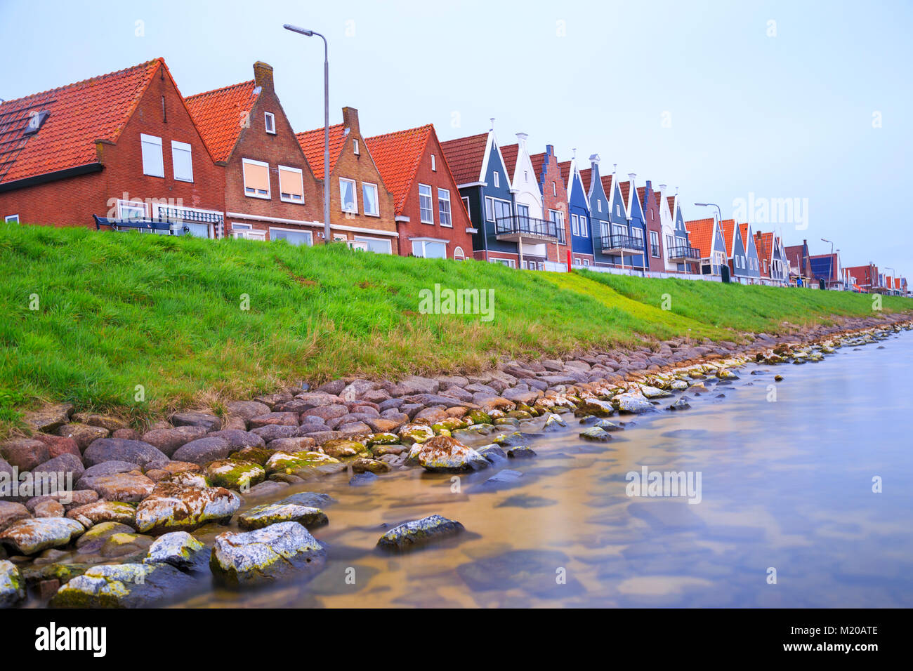 Amsterdam, 17 marzo 2017: Vista di Volendam, dove il piccolo villaggio nei pressi di Amsterdam, famosa per il formaggio Foto Stock