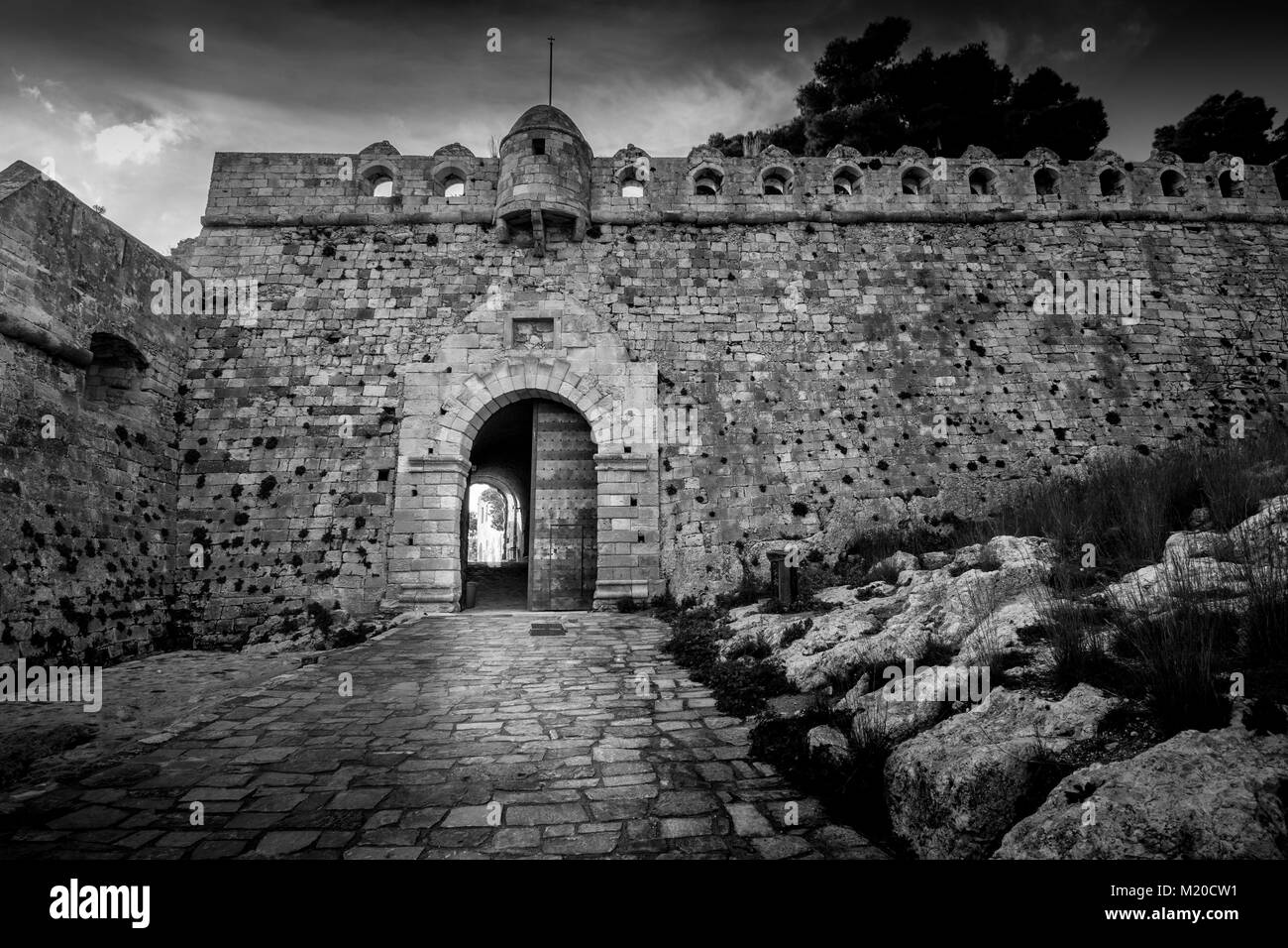 La fortezza veneziana della Fortezza sulla collina presso la vecchia città di Rethimno, Creta, Grecia. Foto Stock