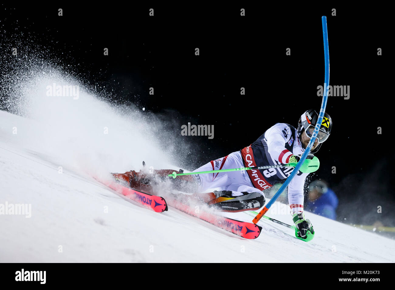 Madonna di Campiglio, Italia 22 dicembre 2017. Marcel Hirscher (Aut) competere nel Audi FIS Coppa del Mondo di Sci Alpino Slalom Speciale maschile su 3Tre Foto Stock