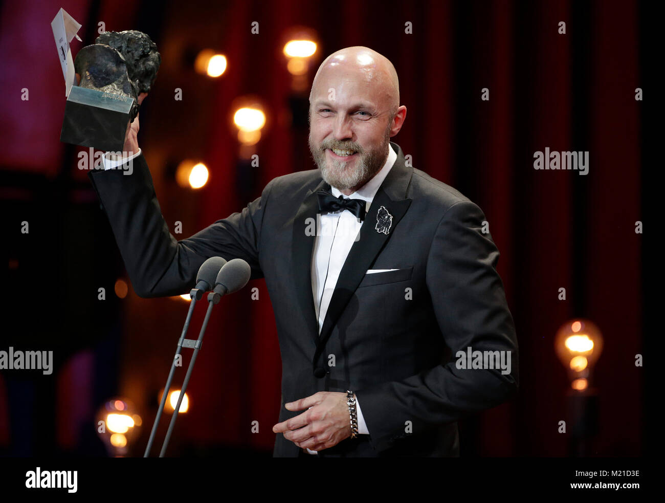 Mikel Serrano durante l'annuale 32th Goya Film Awards a Madrid, sabato 3 febbraio, 2018. foto: Goya dirección artistica ' Handia ' Foto Stock