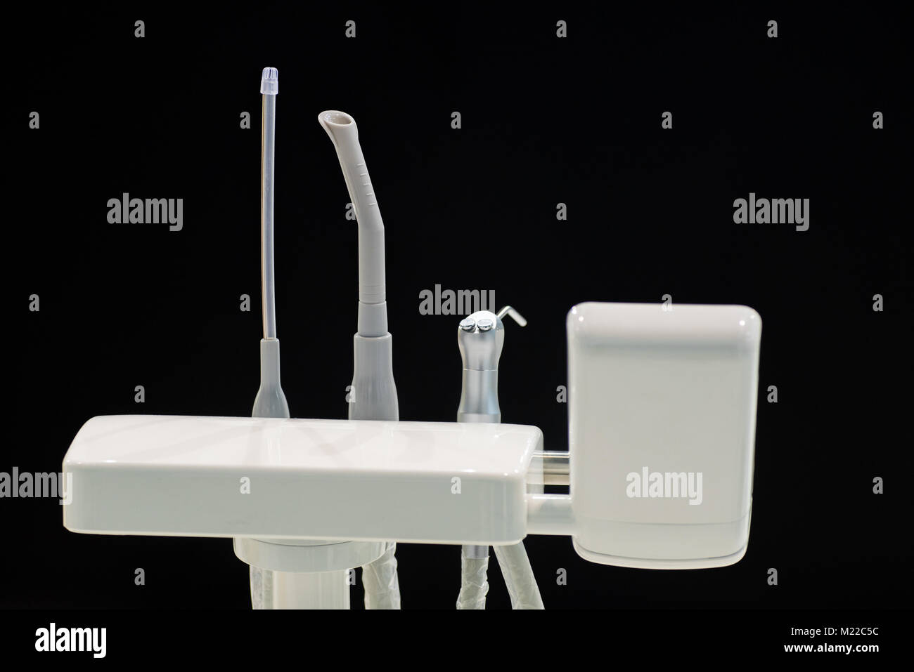 Moderno di cura dentale attrezzatura in clinica dentale Foto Stock