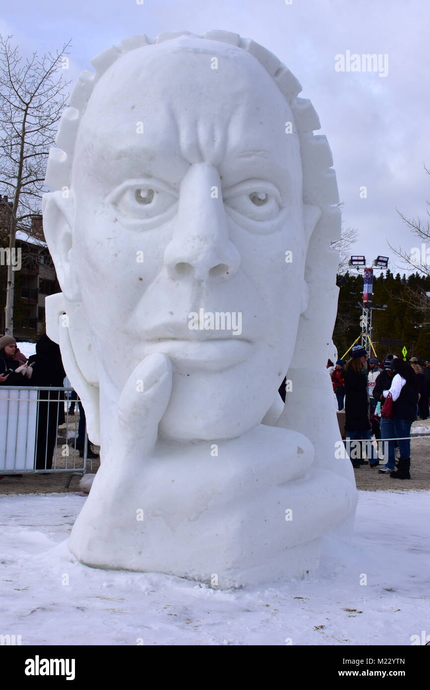 Breckenridge, Colorado, Stati Uniti d'America: Jan 28, 2018: Team Turchia presentati: "consapevoli" scultura di neve campionato Foto Stock