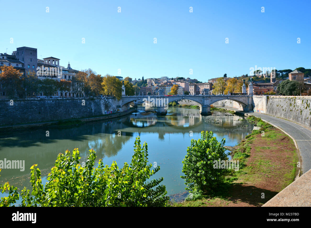 Ponti sul Tevere a Roma - Ponte Vittorio Emanuele II Foto Stock