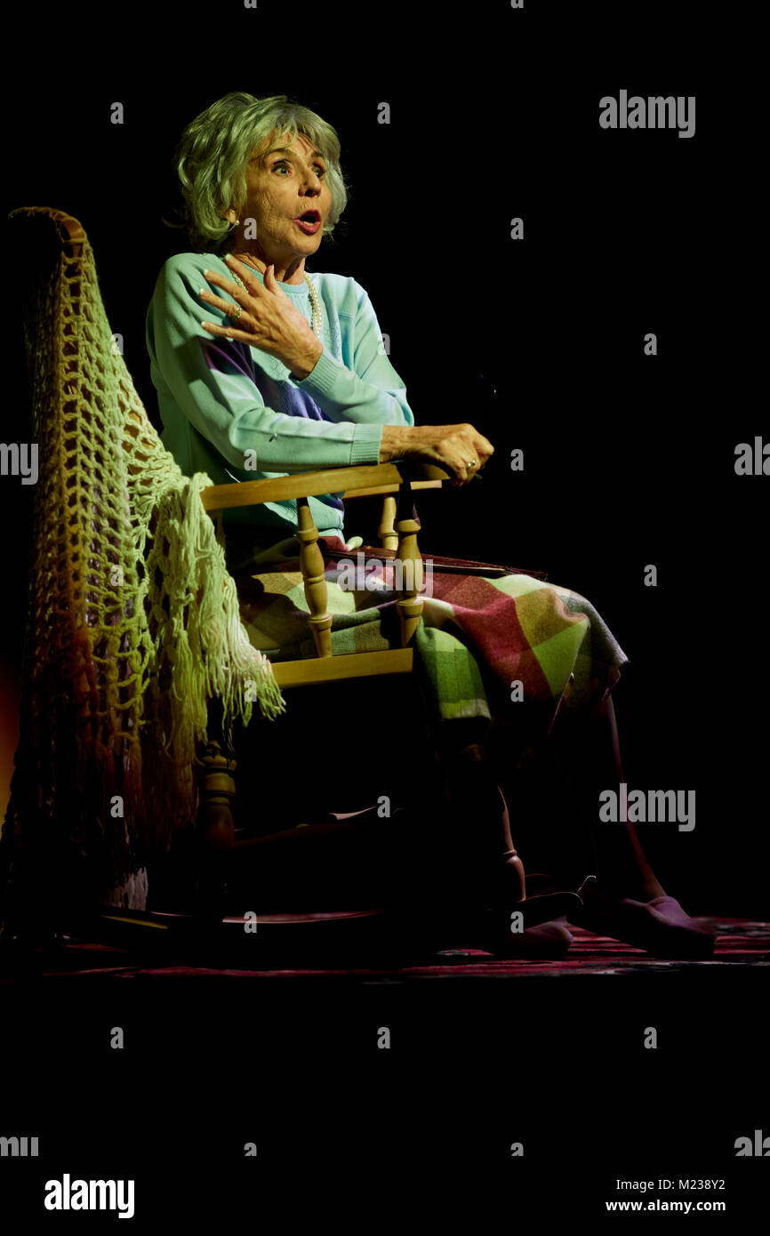 Sue Johnston sul palco Foto Stock