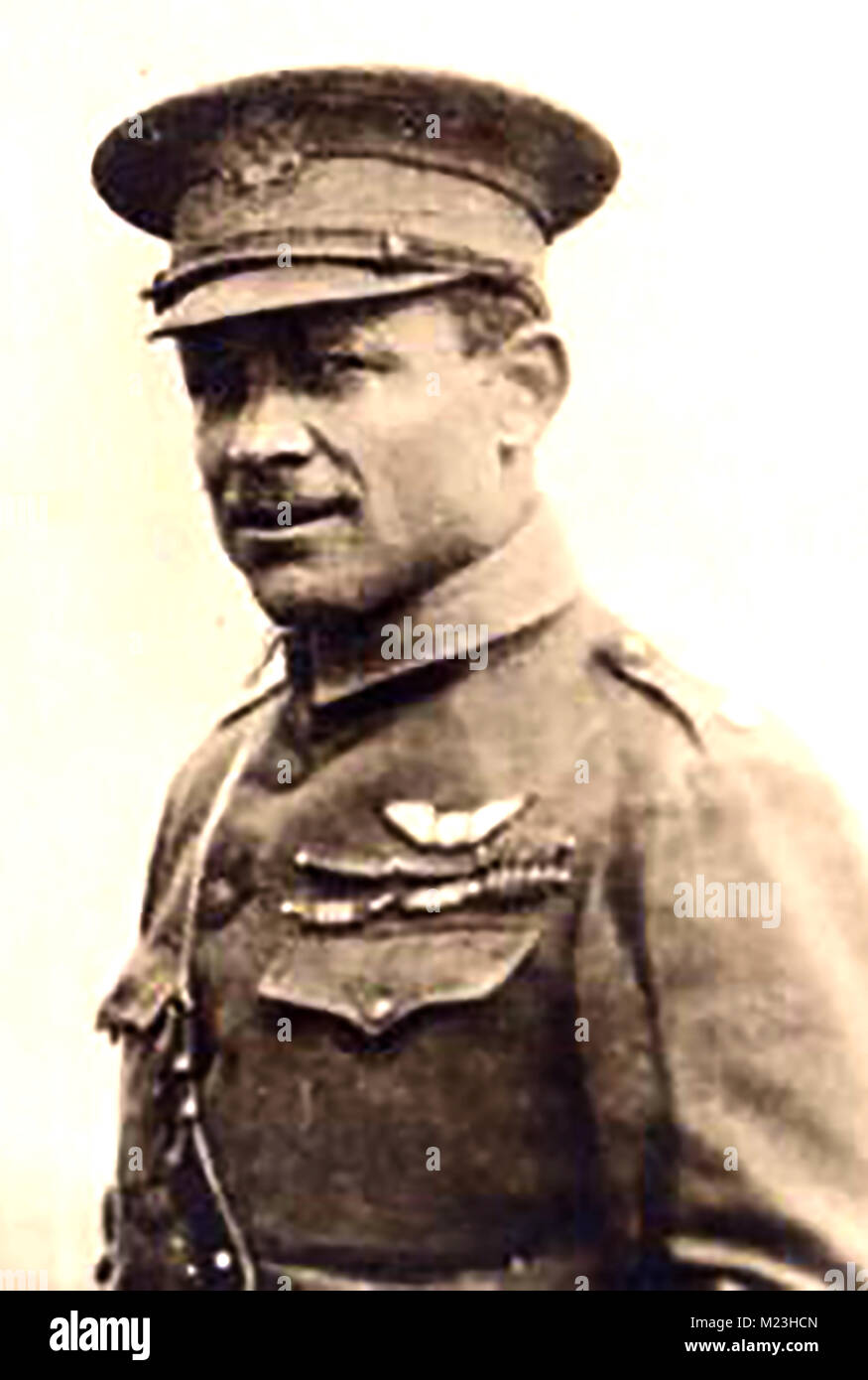 La prima guerra mondiale (1914-1918) aka la Grande Guerra o la prima guerra mondiale - una guerra di trincea - la prima guerra mondiale un ritratto di grande Gervais Raoul Lufbery del Aéronautique Militaire Foto Stock