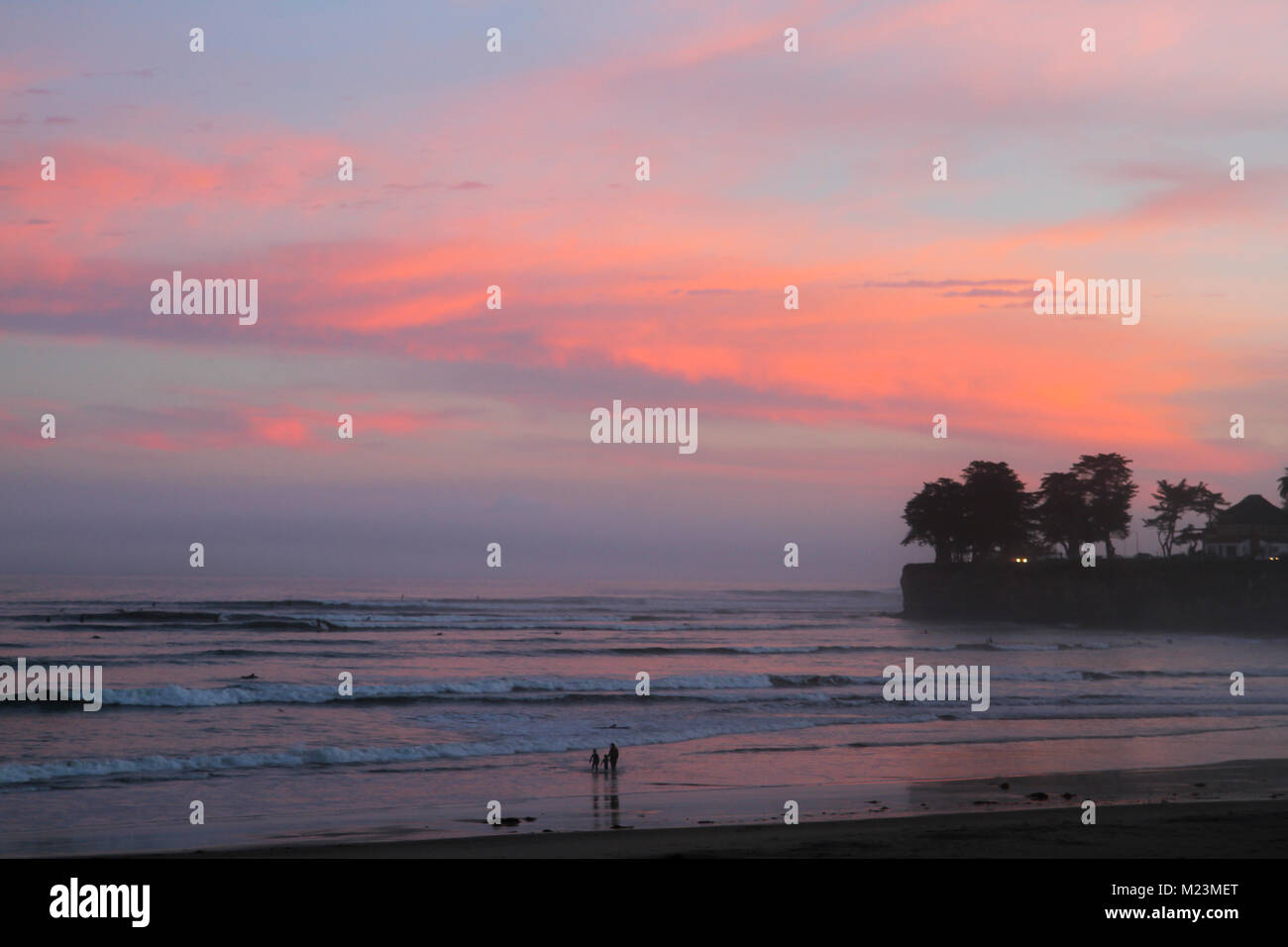 Tramonto a Cowell spiaggia di Santa Cruz, California, Stati Uniti Foto Stock