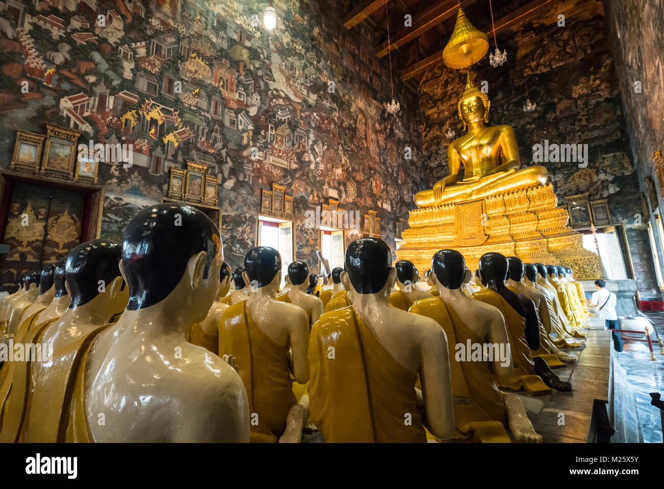 Wat Suthat tempio - Bangkok Foto Stock