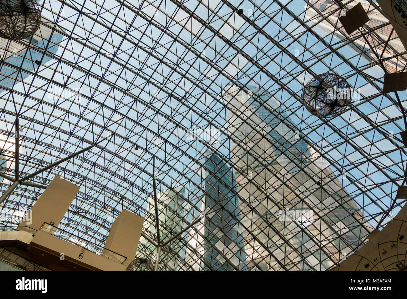 Mosca - Agosto 06, 2015: Architettura di grattacieli nella città di Mosca Foto Stock