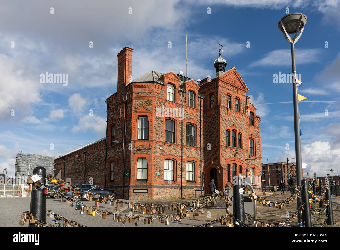 Il pilotaggio edificio, Pier Head, Liverpool, Merseyside, Regno Unito Foto Stock