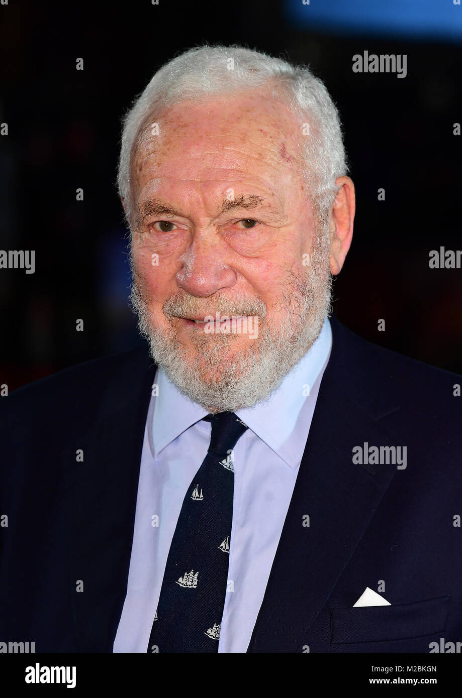 Il Sir Robin Knox-Johnston frequentando la misericordia premiere detenute presso il Curzon Mayfair, Londra. Foto Stock