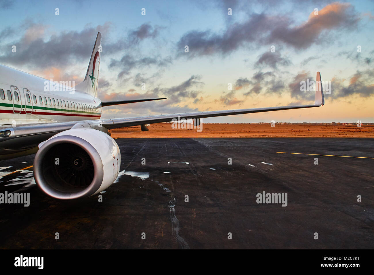 Il decollo a Dakhla aeroporto, Royal Air Moroc Foto Stock
