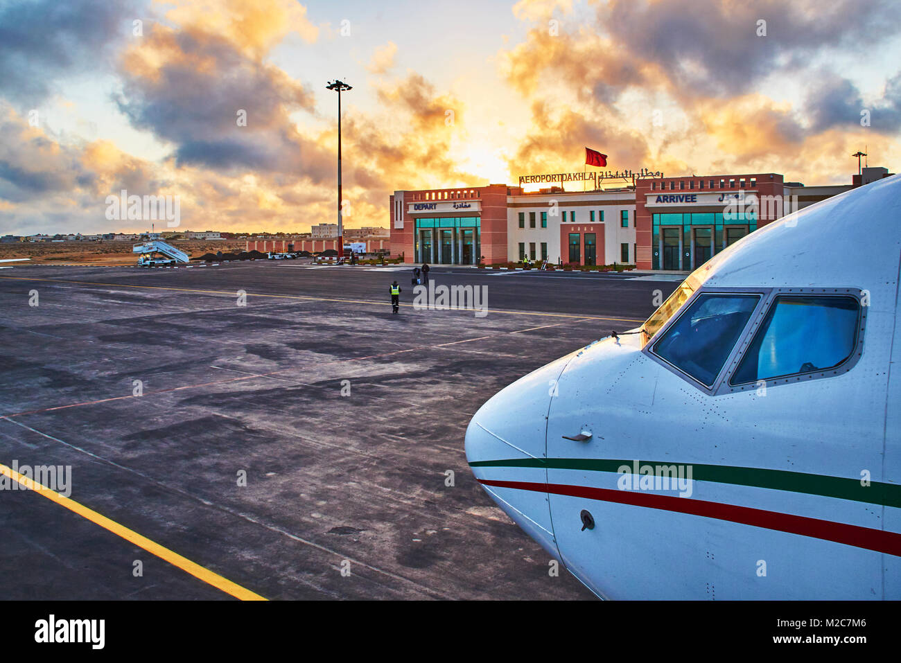 Il decollo a Dakhla aeroporto, Royal Air Moroc Foto Stock