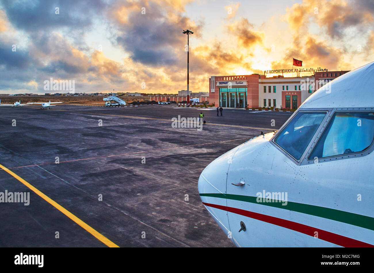 Il decollo a Dakhla aeroporto, Royal Air Moroc Foto Stock