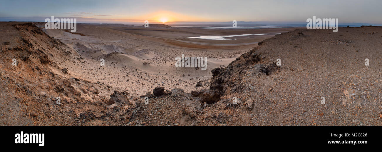 Sunrise nel Sahara Occidentale, panorama Foto Stock