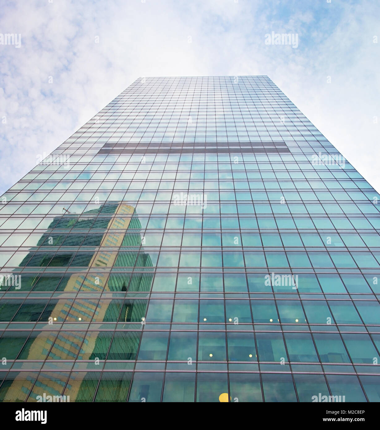 Ufficio moderno grattacielo salire al cielo in Singapore Foto Stock