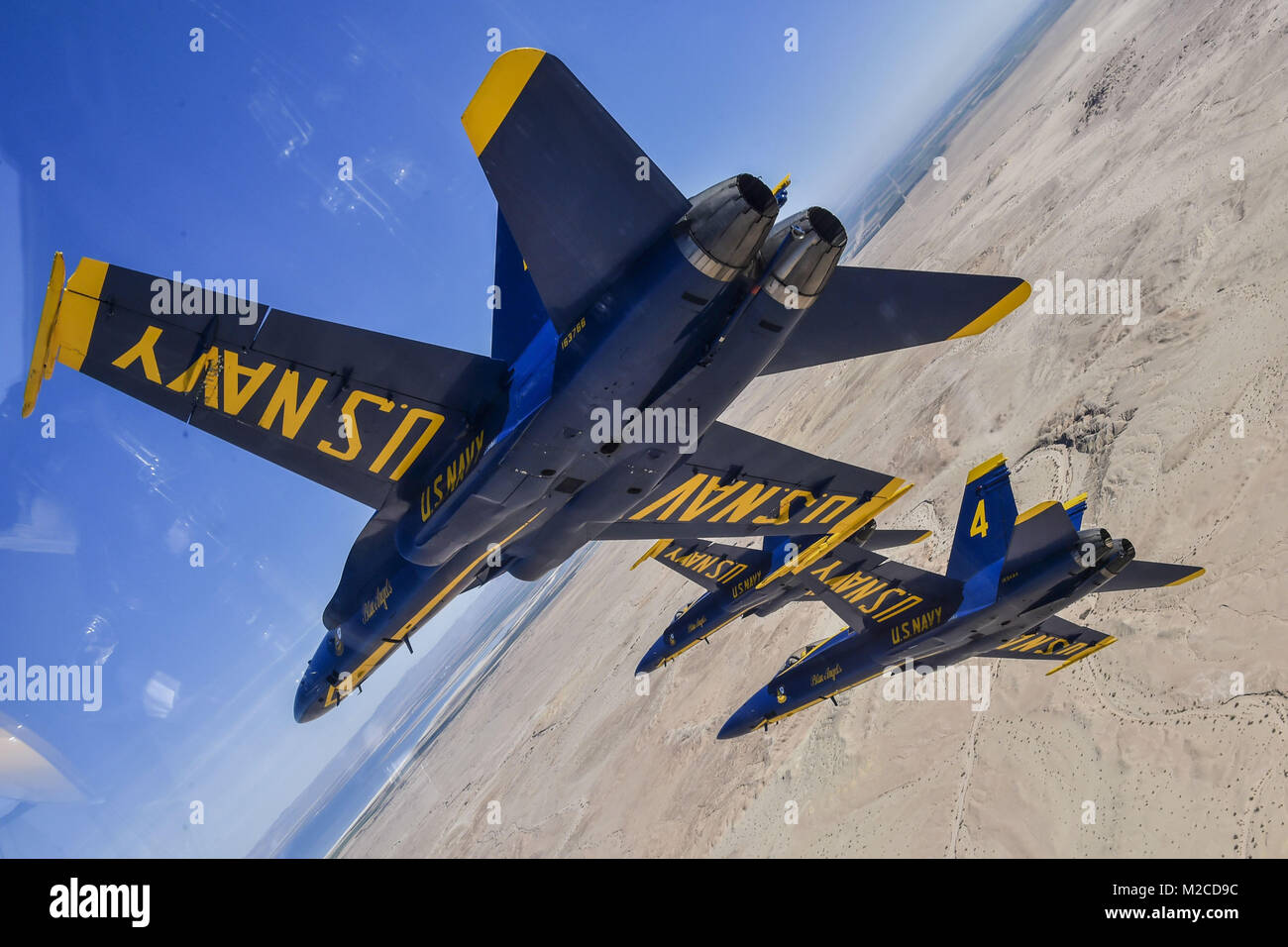 US Navy Blue Angels aerei di volare in formazione. Foto Stock