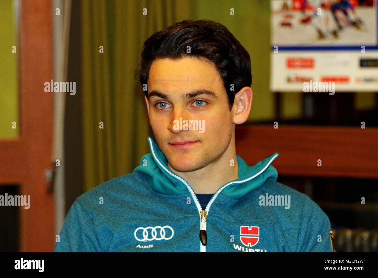 Tobias HAUG (SV Baiersbronn) bei der Pressekonferenz anlässlich des Schwarzwaldpokal Schonach Teamwettkampf Foto Stock