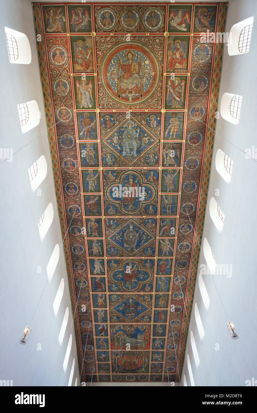 Albero di Jesse raffigurato nel soffitto in legno da ca. 1230 in San Michele (chiesa Michaeliskirche) a Hildesheim in Bassa Sassonia, Germania. Foto Stock