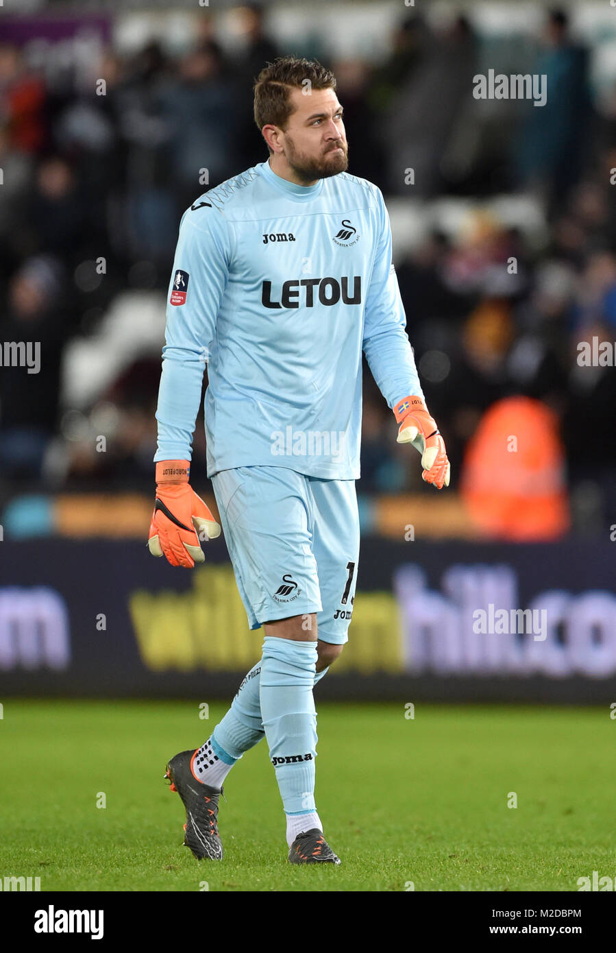 Swansea City portiere Kristoffer Nordfeldt durante la Emirates FA Cup, quarto round replay corrispondono al Liberty Stadium, Swansea. Stampa foto di associazione. Picture Data: martedì 6 febbraio 2018 Foto Stock