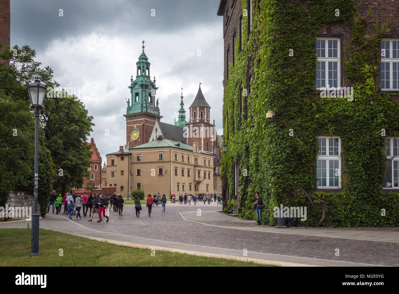 Il Castello Reale di Wawel e Vista Cattedrale, Cracovia in Polonia Foto Stock Il Castello Reale di Wawel e Vista Cattedrale, Cracovia in Polonia Foto Stock