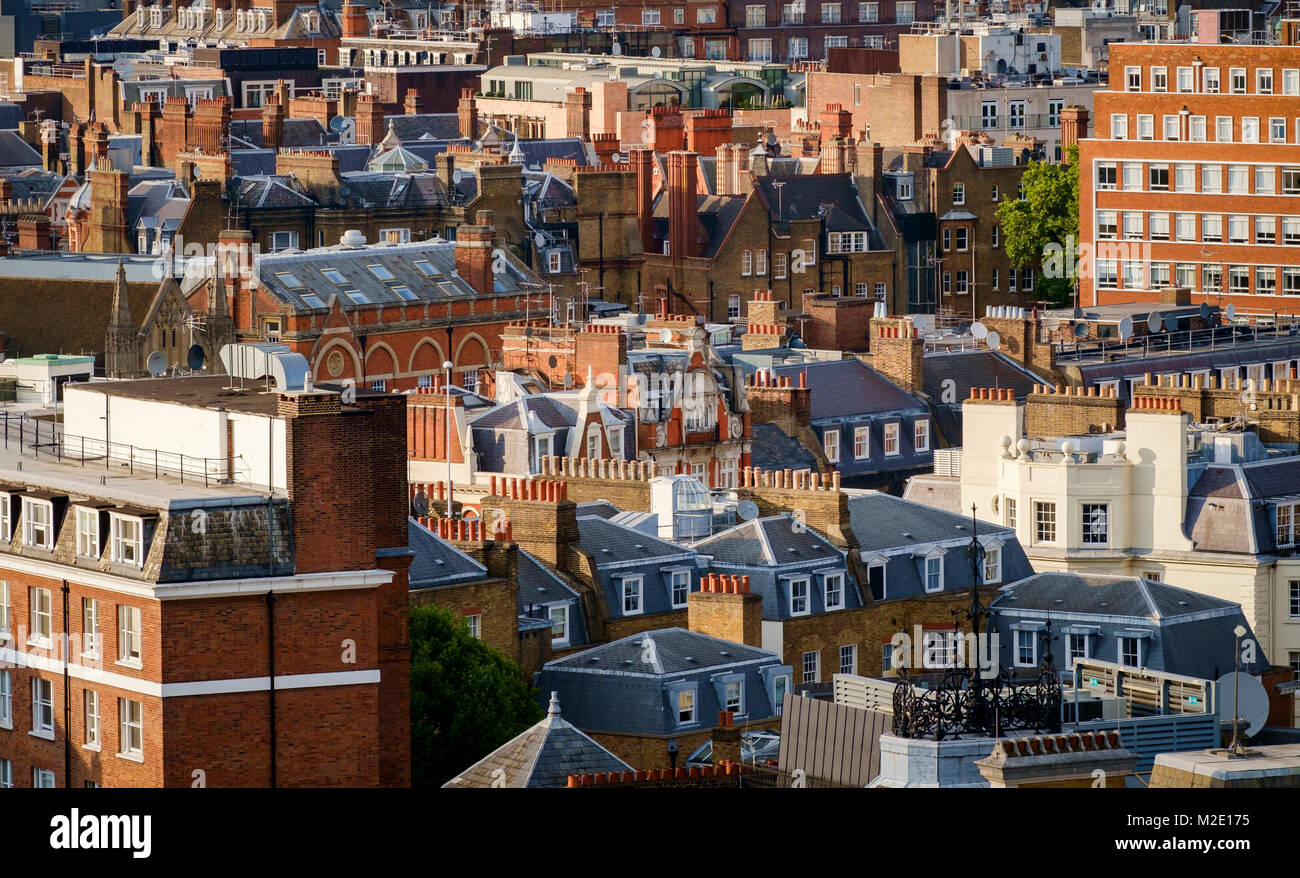 'Edifici nel paesaggio urbano, London, Greater London, England' Foto Stock