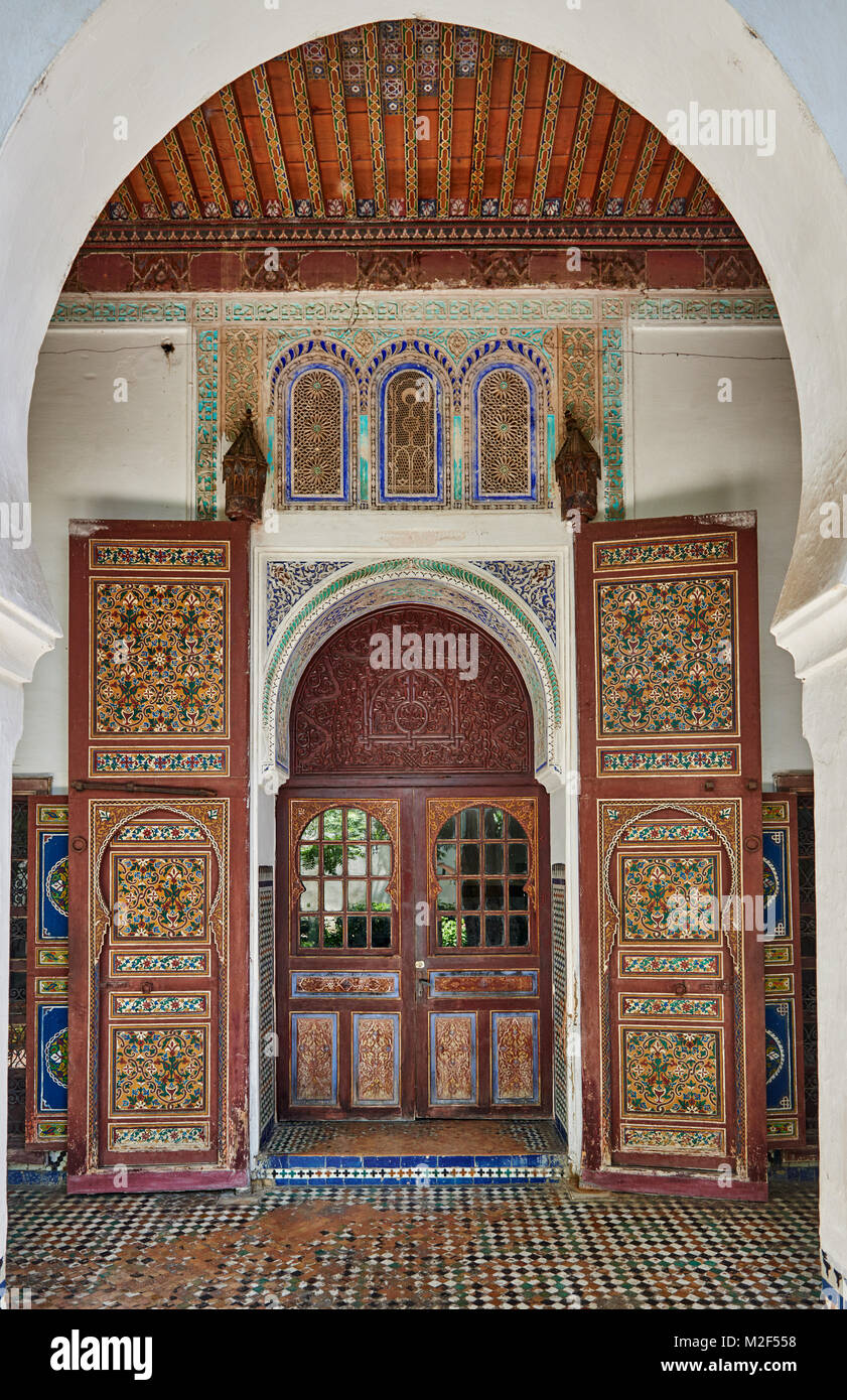 Interior shot della splendida architettura moresca e interni nel dar Jamai Museum, Meknes, Marocco, Africa Foto Stock