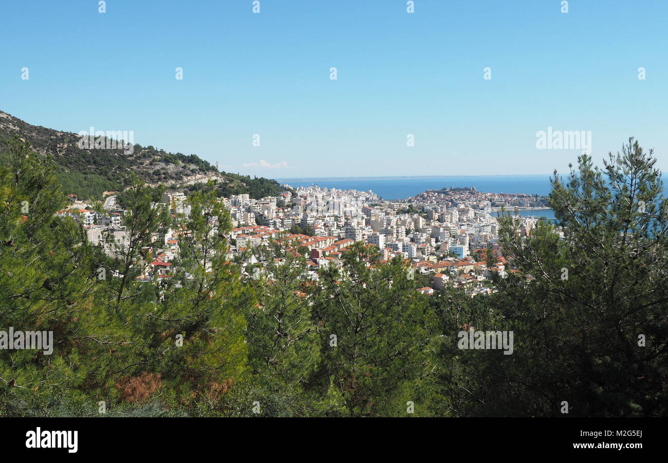 Taso una città sull'isola di Thasos nella Grecia settentrionale. Essa è la capitale e la principale città dell'isola. La città è anche chiamato Limenas Thasou o per Foto Stock