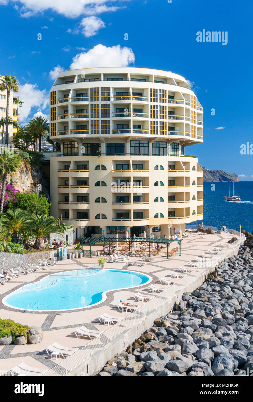 Madeira Portogallo Madeira hotel e piscina Funchal Madeira Portogallo UE Europa Foto Stock