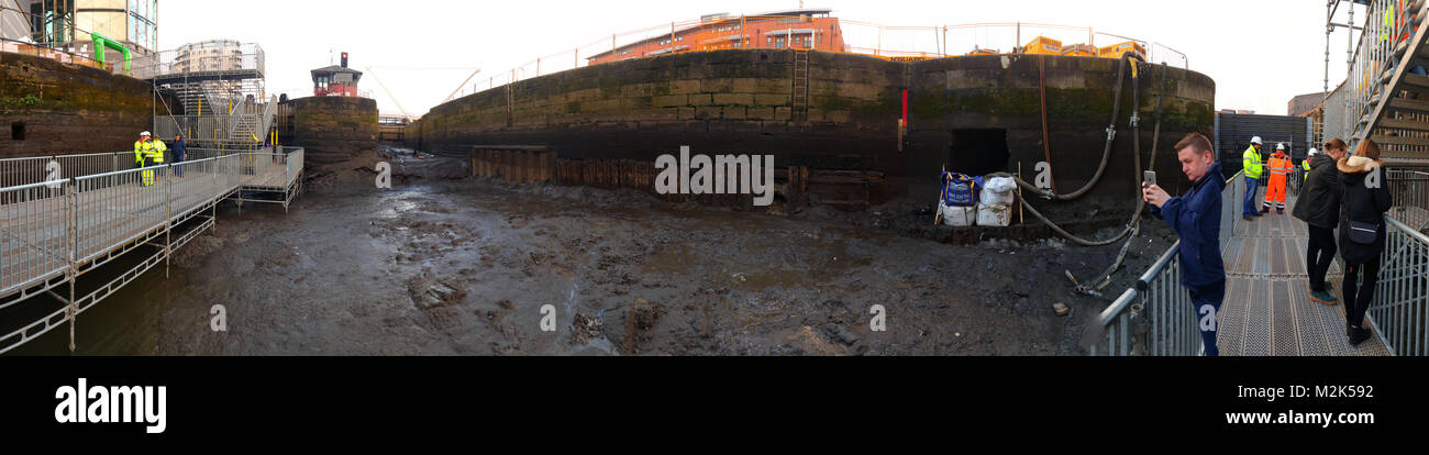 Fondo di un blocco del canale a Leeds Foto Stock