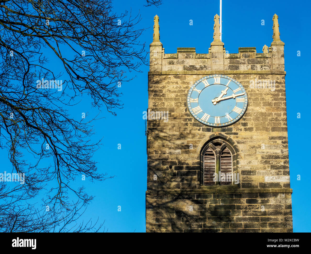 San Michele e tutti gli Angeli Chiesa Parrocchiale di Haworth dove Patrick Bronte fu il presidente in carica dal 1820 al 1861 ovest Yorkshire Inghilterra Foto Stock