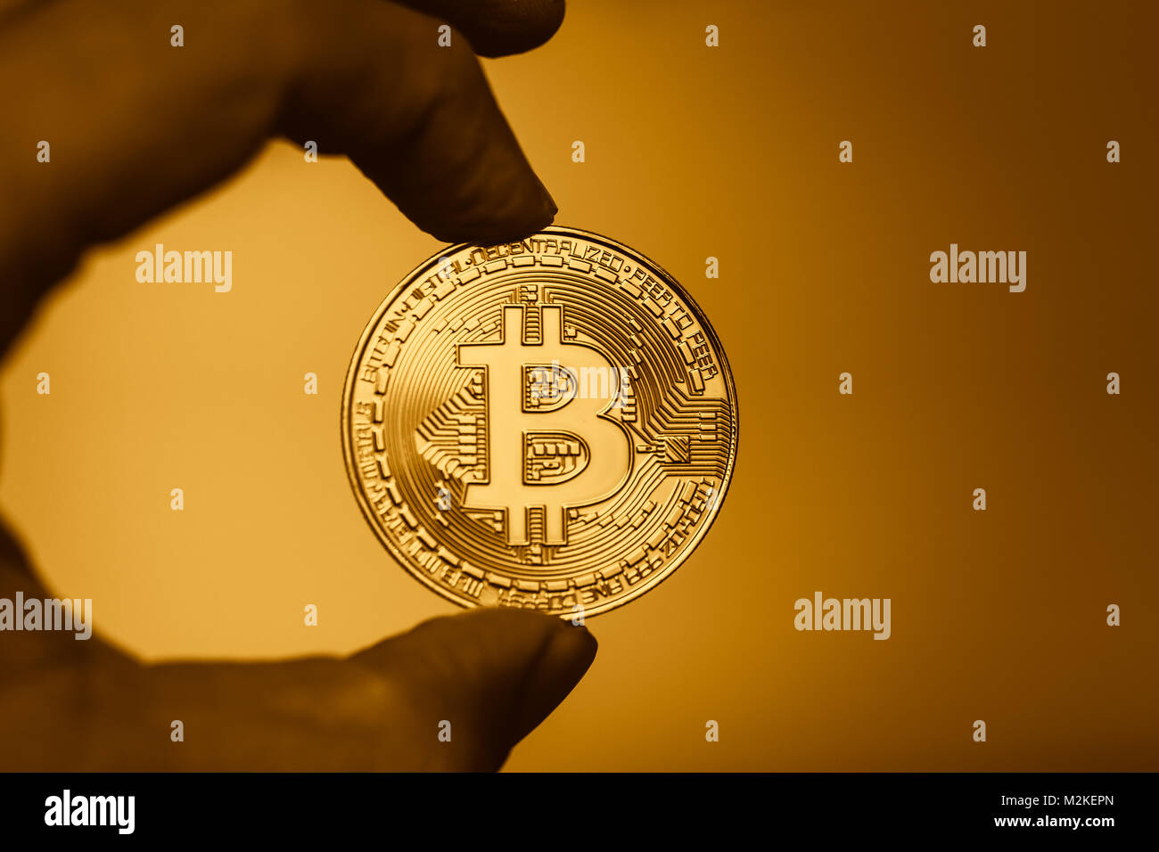 Oro cryptocurrency bitcoin era di valuta digitale concetto. Foto Stock