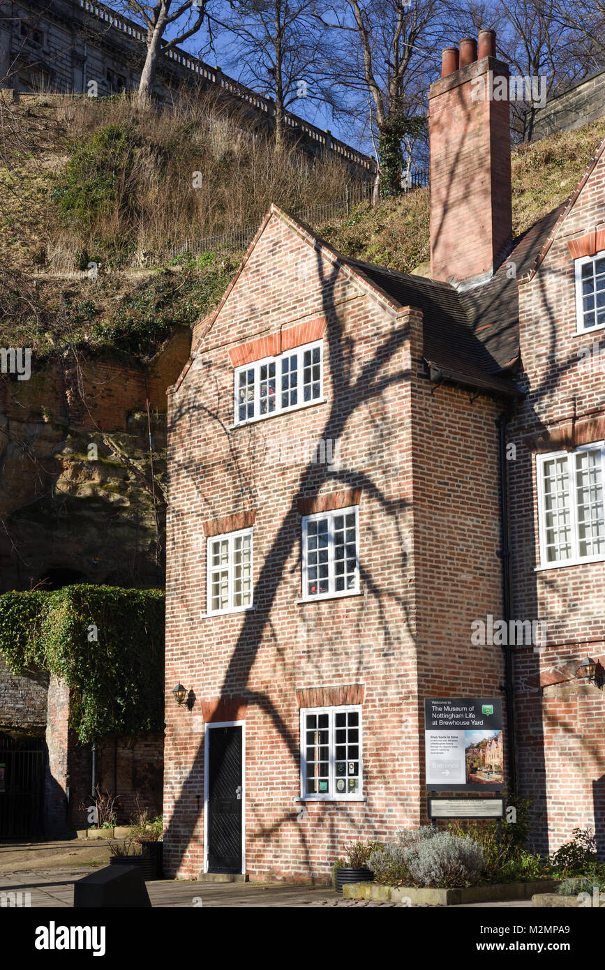 Tini di filtrazione Yard Museum di Nottingham, UK. Foto Stock