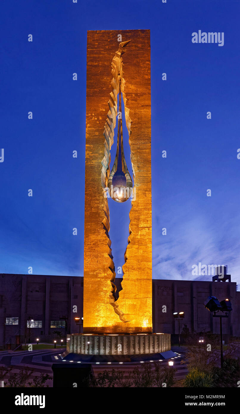 Il monumento alla lotta contro il terrorismo mondiale dato al popolo degli Stati Uniti dalla Russia dopo il WTC gli attacchi, è in Bayonne, NJ Foto Stock