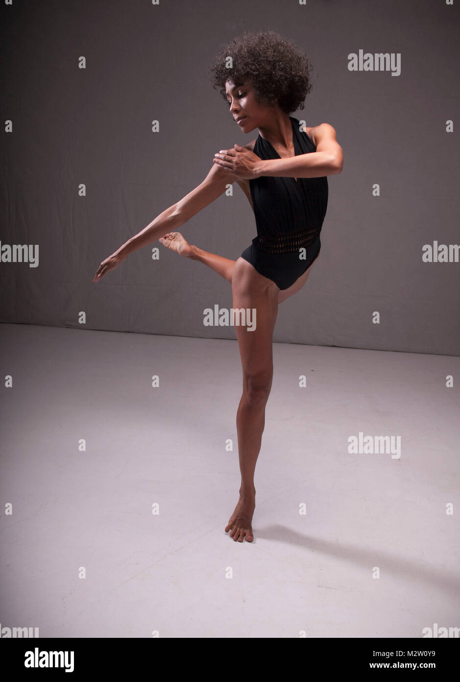 Ballerino femmina, motion, danza, performance studio Foto Stock