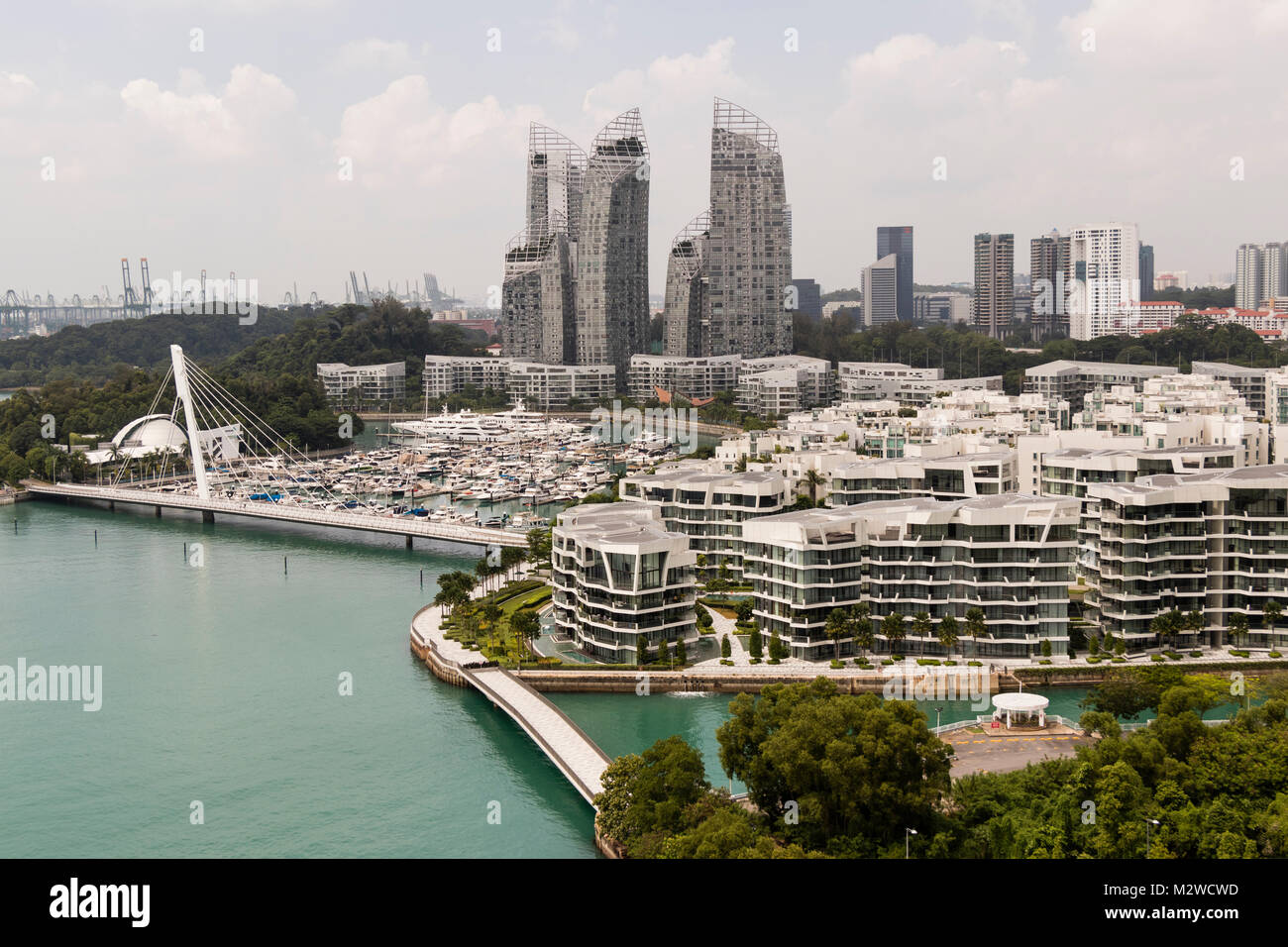 KEPPEL BAY, Singapore, 10 Dicembre 2017: Marina a Keppel Bay a Singapore. Marina è una esclusiva casa di scelta per international luxury yachts e Foto Stock