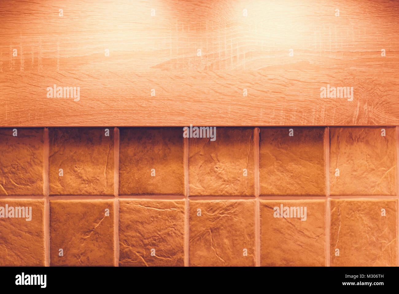 Moderna piastrelle di ceramica sulla parete della cucina come sfondo Foto Stock