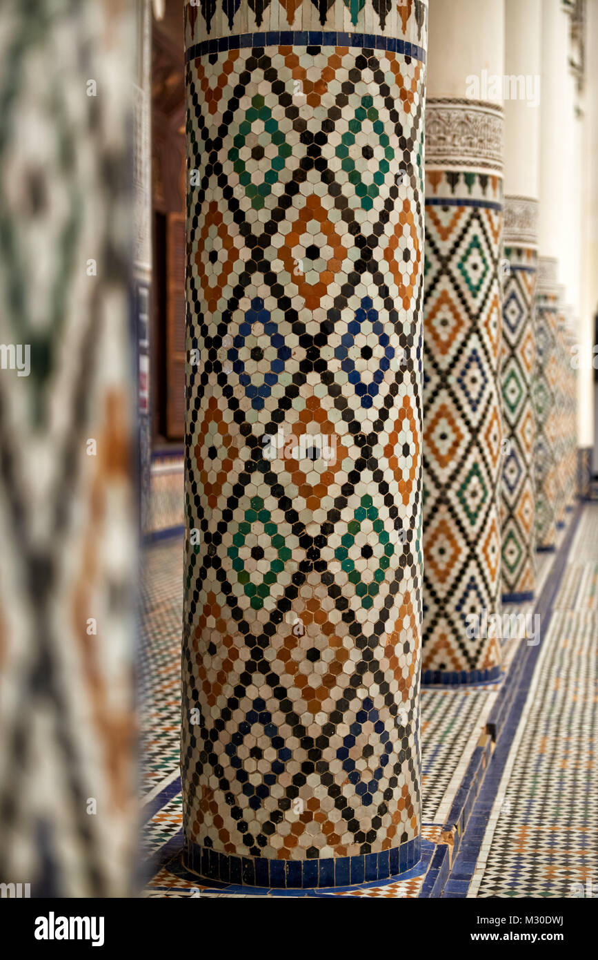 Dettaglio delle colonne in museo de Marrakech Marrakesh, Marocco, Africa Foto Stock