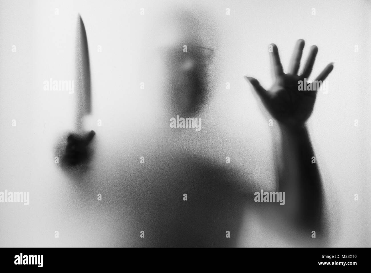 Вижн сан стекло. Стекло crystal vision agc. Растения за матовым стеклом с подсветкой. Через матовое стекло. Стекло диамант бронза.