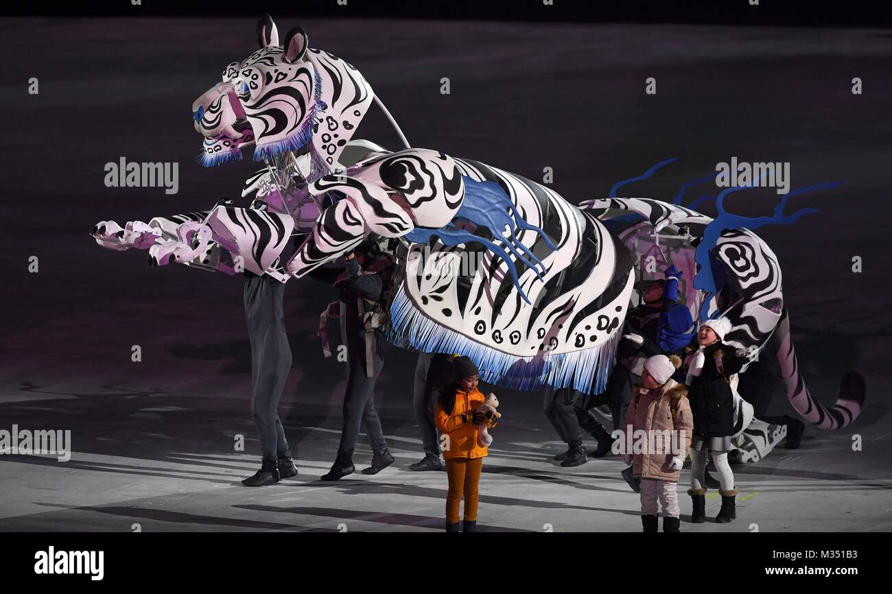 Un manipolatore robotico di Tiger. Cerimonia di apertura. Pyeongchang2018 Olimpiadi invernali. Stadio Olimpico. Pyeongchang. Repubblica di Corea. 09/02/2018. Foto Stock