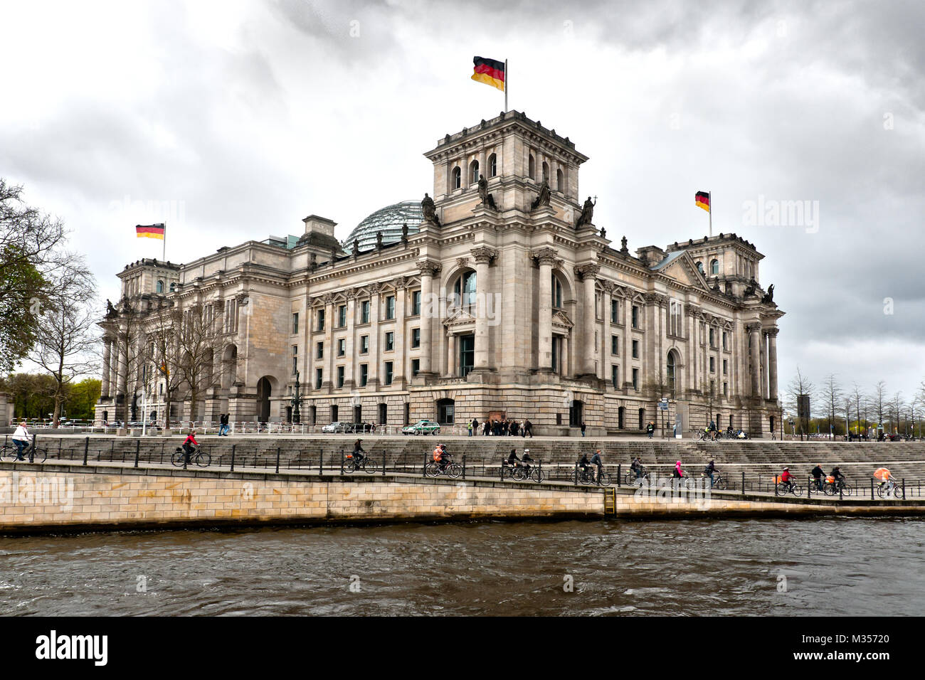 Reichstagsgebäude a Berlino Nord-Ostseite (Nordostturm) Foto Stock