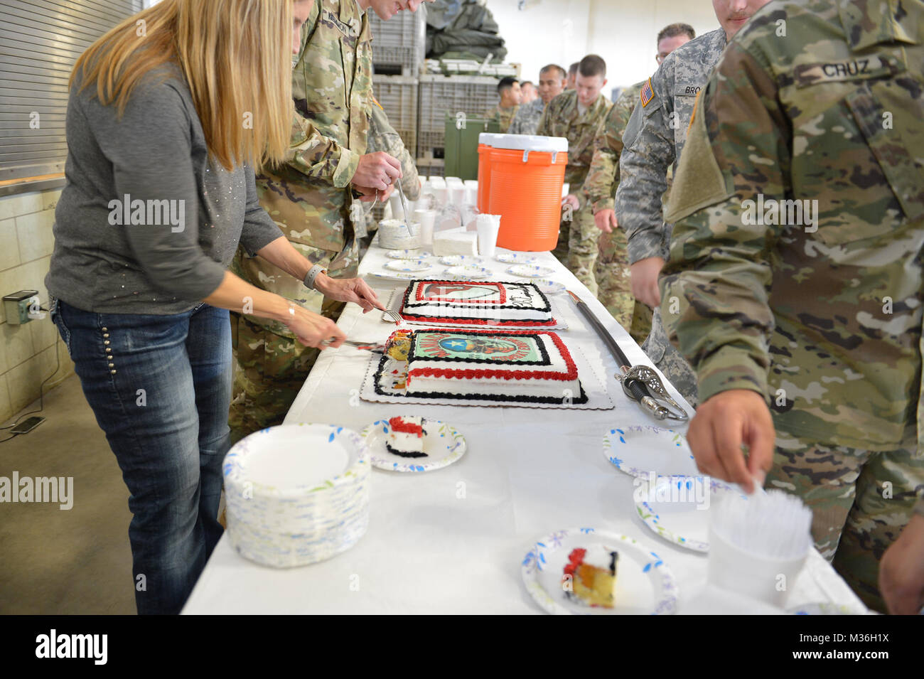 Texas Army National Guard partner tecnici con servizio attivo nel Programma pilota da Texas Dipartimento Militare Foto Stock