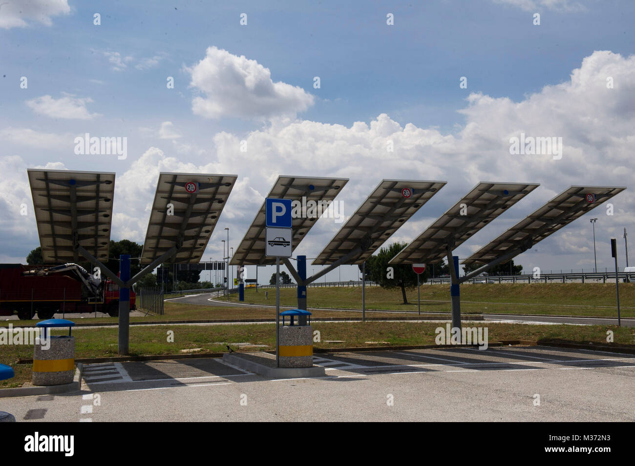 Autostrade italiane immagini e fotografie stock ad alta risoluzione - Alamy