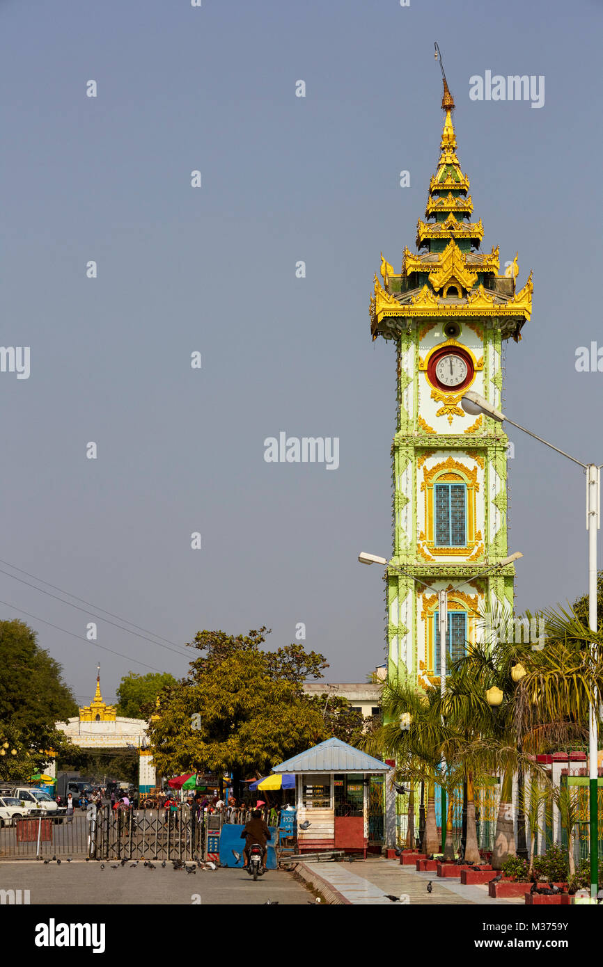 Mahamuni Tempio del Buddha (Mahamuni Pagoda), Mandalay Myanmar (Birmania) Foto Stock