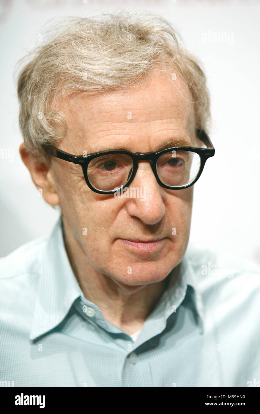 Woody Allen che frequentano la foto chiamata / premere conf. per Vicky Cristina Barcellona alla Mediapro HQ in Barcellona, Spagna. Settembre 20, 2008 Credit: Walter McBride/MediaPunch Foto Stock