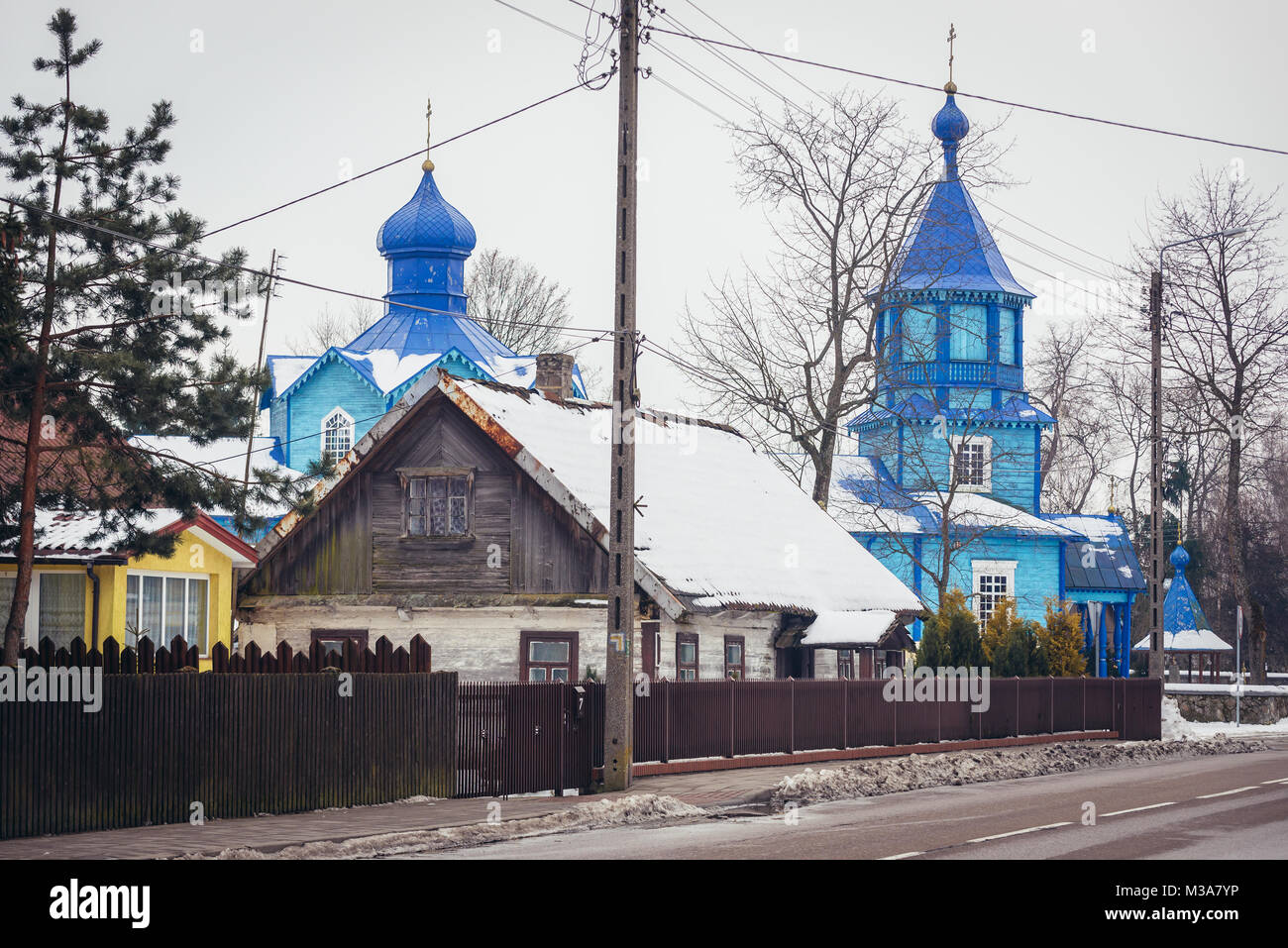 Chiesa ortodossa di esaltazione della Santa Croce nel villaggio di Narew, Hajnowka County nel Voivodato Podlaskie del nord-est della Polonia Foto Stock