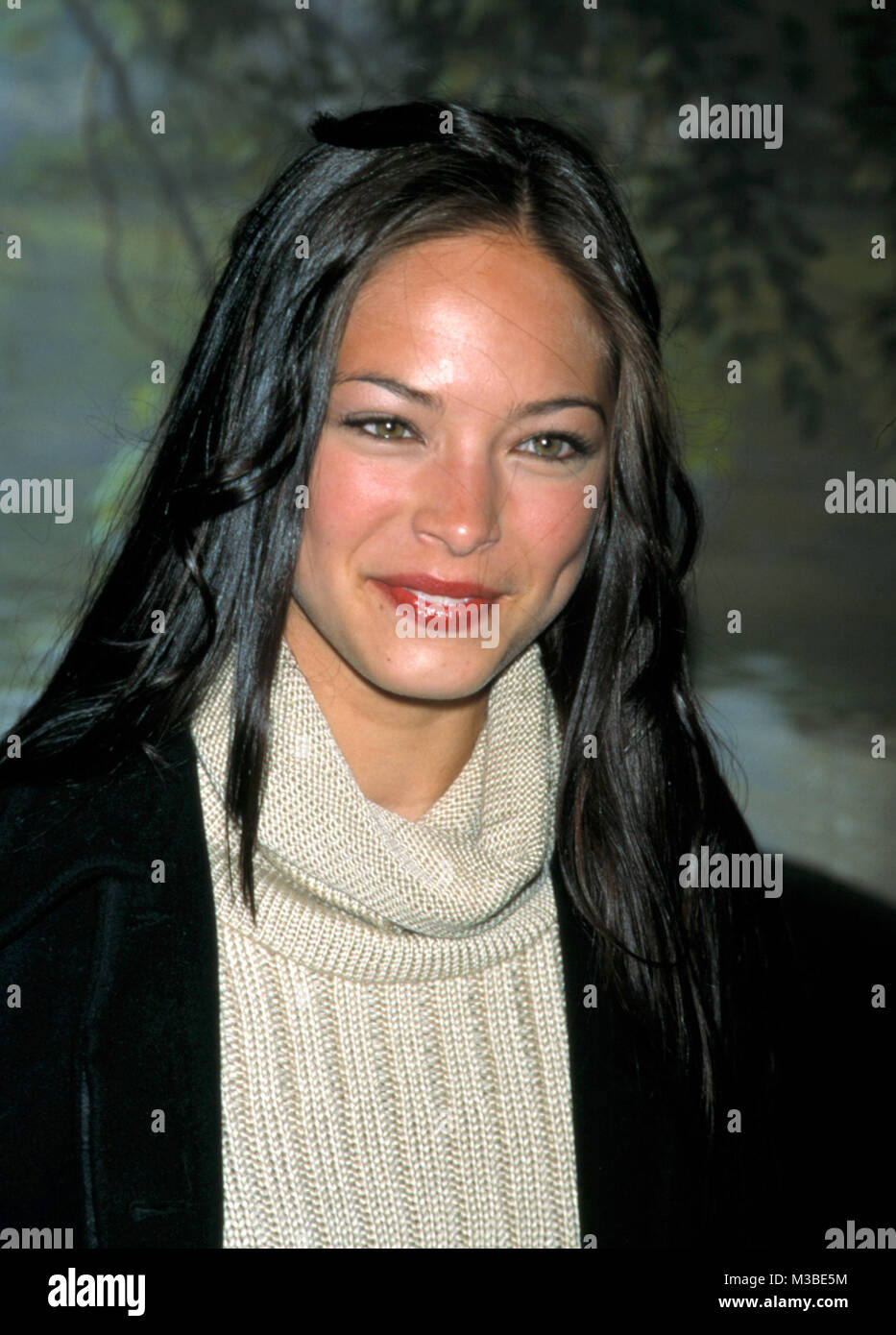 Credito: Walter McBride/MediaPunch Kristin Kreuk 15 maggio 2001 ( SMALLVILLE ) HOTEL SHERATON NEW YORK CITY CREDIT TUTTI GLI USI © Foto Stock