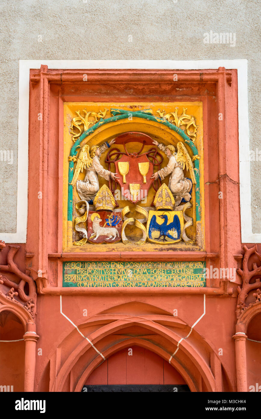 Rilievo basso al portale sul Burgberg in Meissen, Bassa Sassonia, Germania Foto Stock