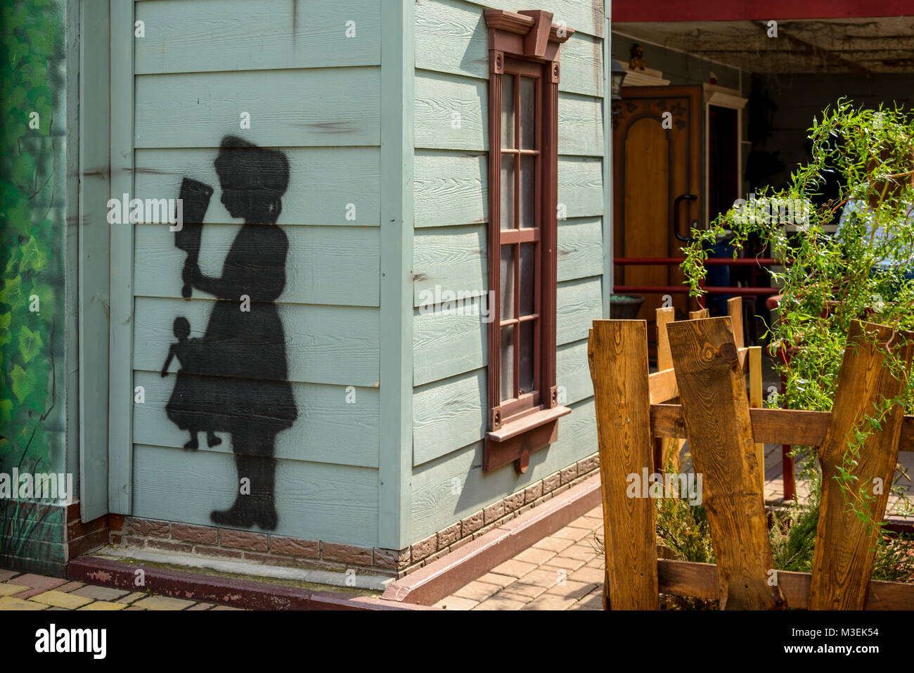 Inquietante disegnare su una parete in kharkiv Ucraina Foto Stock