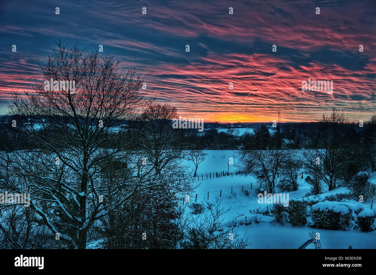 Panorama al tramonto Aachen, Germania prese nel 2015 Foto Stock